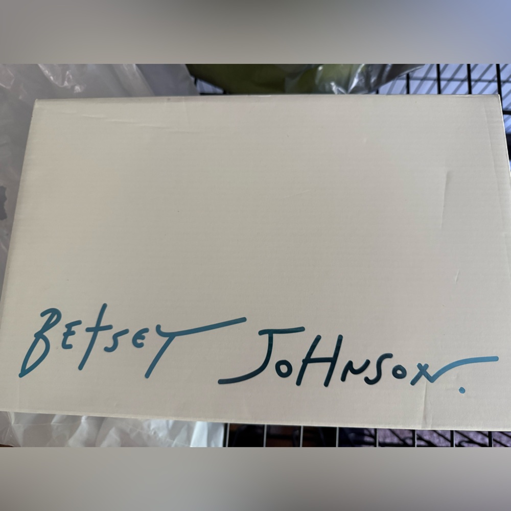 Betsey Johnson White Box with Blue Logo